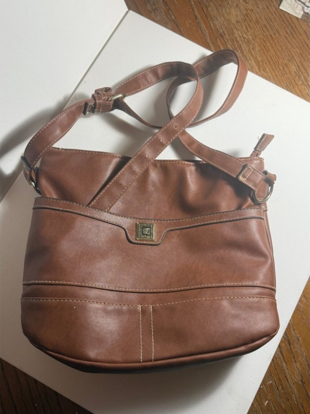 Stone Mountain USA Rich Brown Bonded Leather Shoulder Hobo Bag EUC